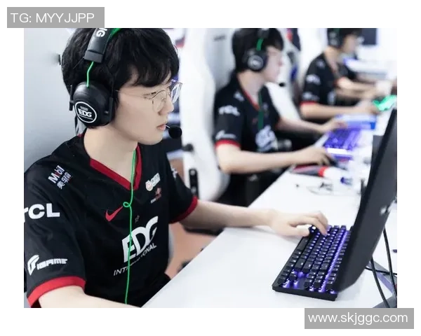 全球总决赛积分榜更新V5战队以79分稳居第一名