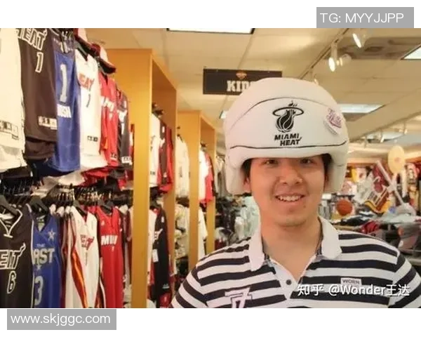 李伟专访：从青涩少年到篮球巨星的成长之路回顾